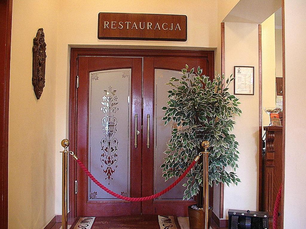 瑞吉酒店 奥普尔 外观 照片